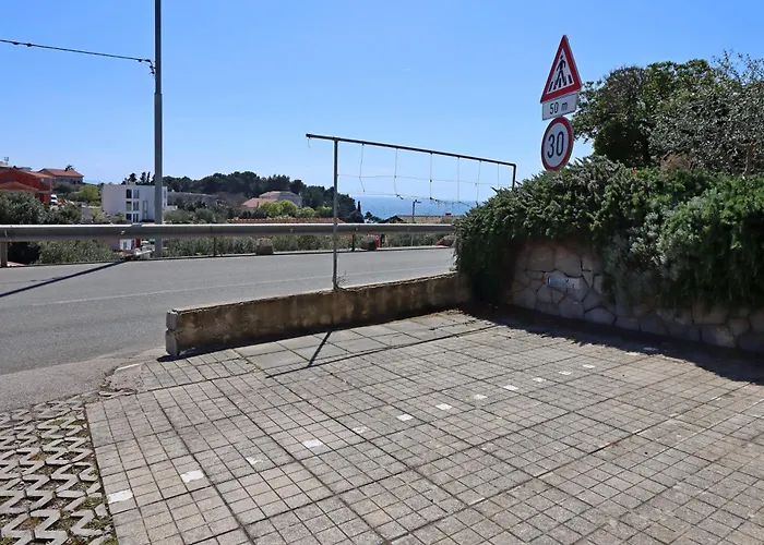 Apartment With Parking Space Krk - 21845